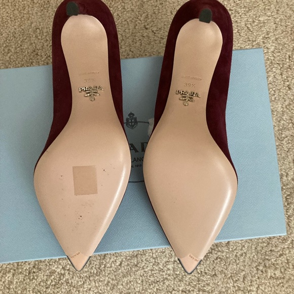 Prada Suede Stiletto Pumps- NEVER WORN!
